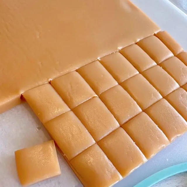 Caramelo como evocación del carácter goloso.
